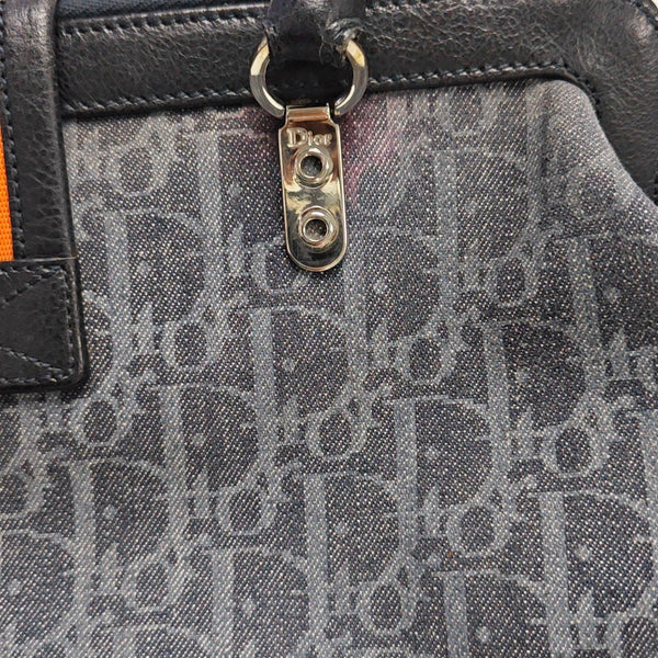 Oblique Canvas Gray
