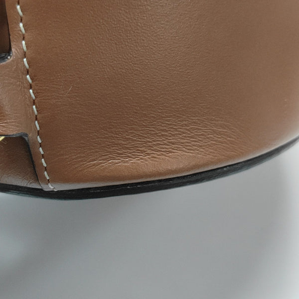 TRIOMPHE Small Calfskin Brown