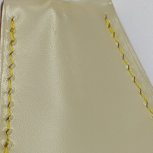 L'ESSENTIEL Lambskin White