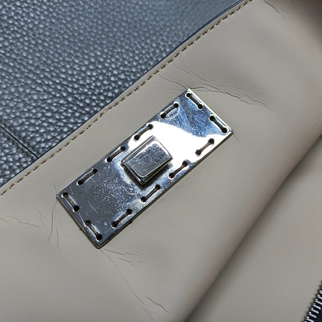 Peekaboo Calfskin Gray