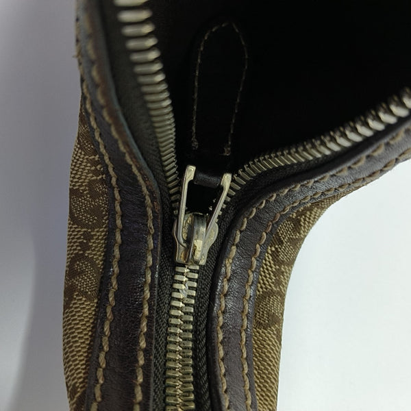 Monogram Canvas Brown