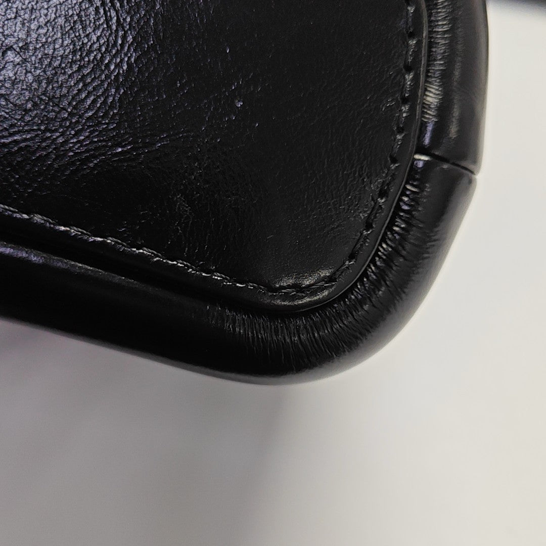 GABRIELLE Small Quilted Calfskin Black