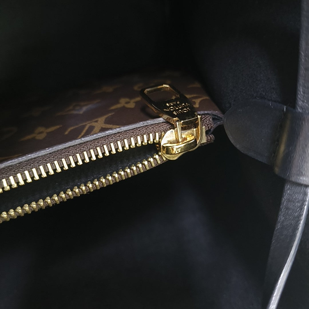 NÉONOÉ MM Monogram Coated Canvas Brown