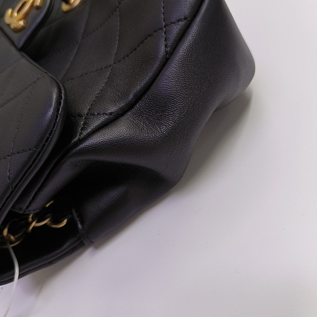 IN THE LOOP Quilted Lambskin Black