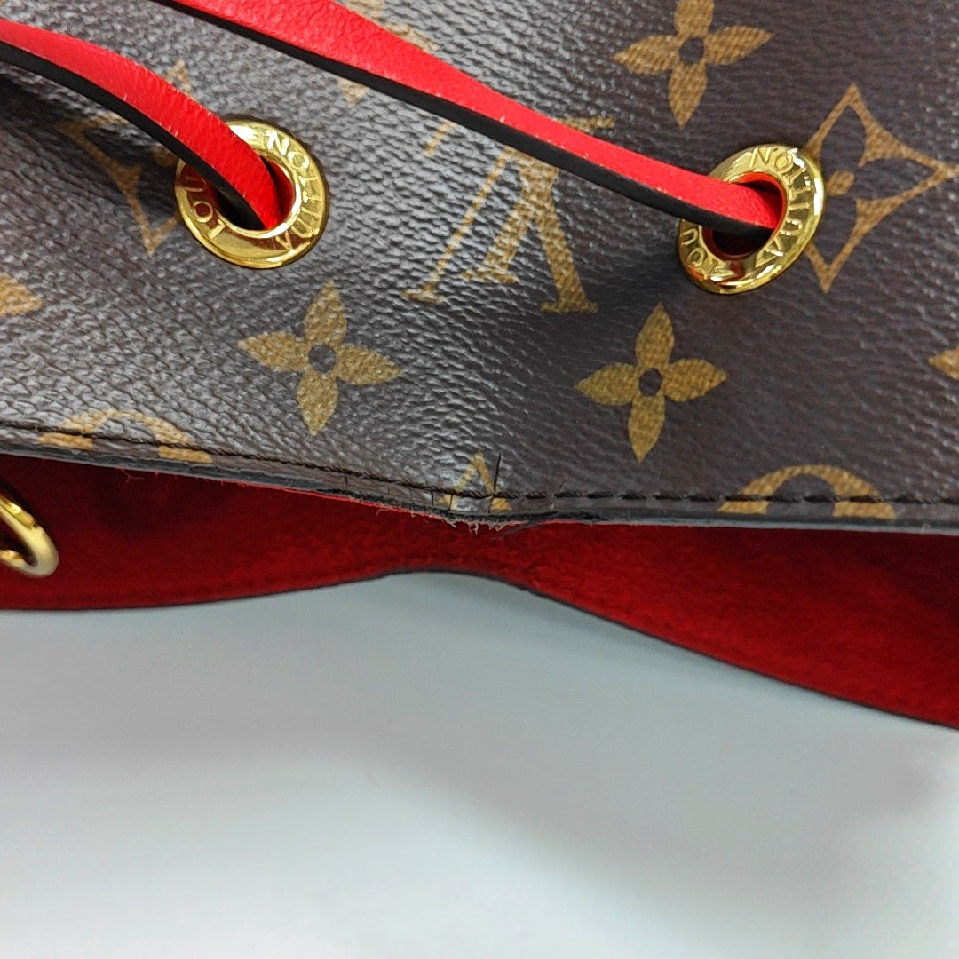 NÉONOÉ MM Monogram Coated Canvas Brown
