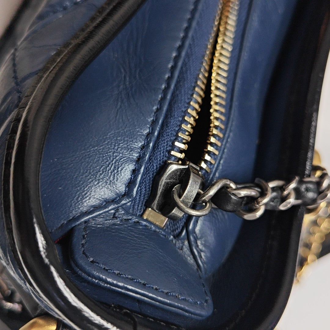 GABRIELLE Small Quilted Calfskin Blue