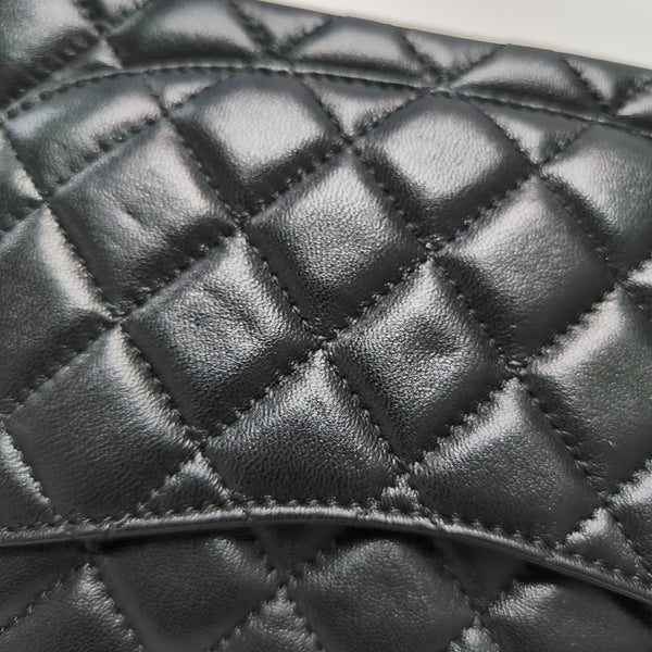 CLASSIC FLAP Small Quilted Lambskin Black