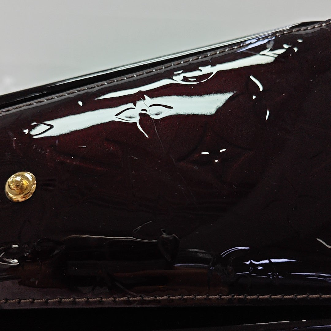 MELROSE AVENUE Patent Leather Red