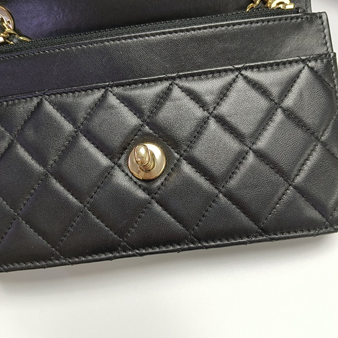 Authenticated pre-owned  TRENDY CC WOC Quilted Lambskin Black - Crossbody Bag at Looply