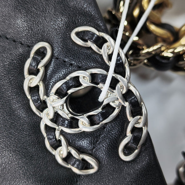 CHANEL 19 Large Quilted Lambskin Black