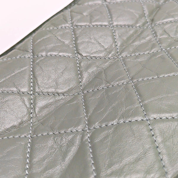 GABRIELLE Medium Quilted Calfskin Green