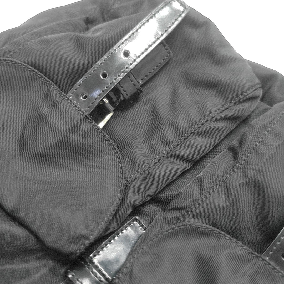 Vela Small Nylon Black