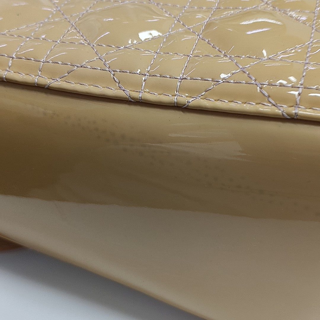 Lady Dior Medium Cannage Patent Leather Beige