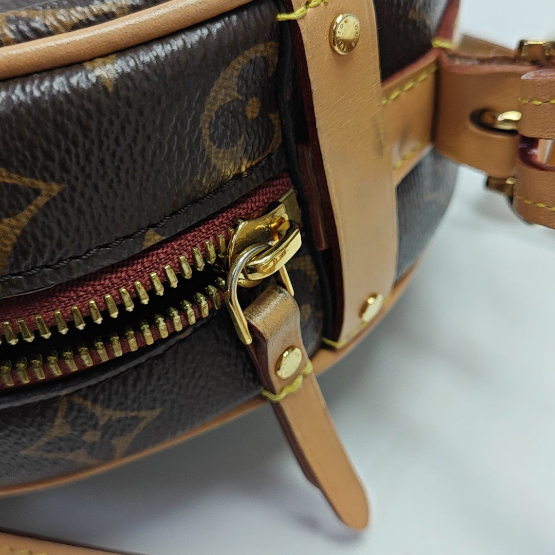 BOITE CHAPEAU PM Monogram Coated Canvas Brown