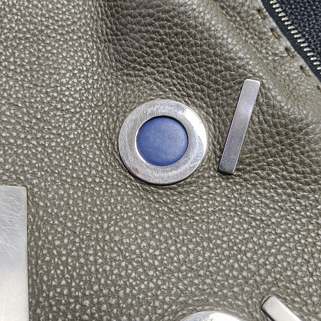 No Words Calfskin Black