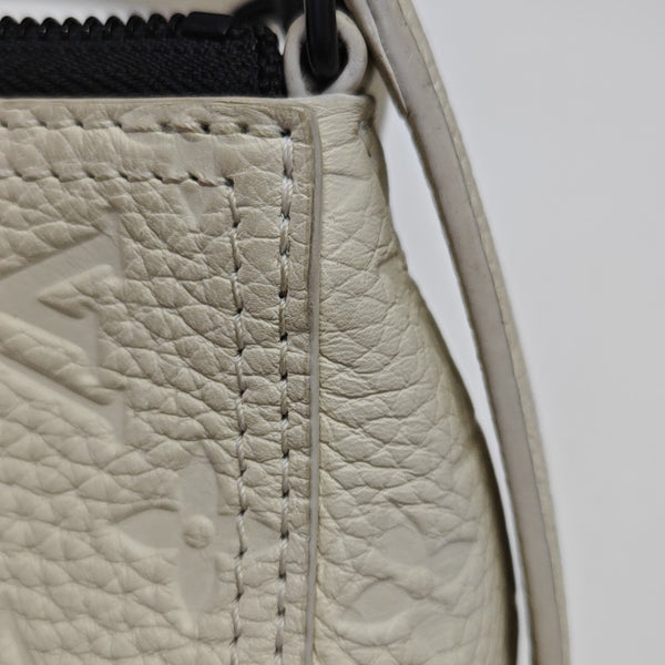 TRIANGLE Monogram Calfskin White
