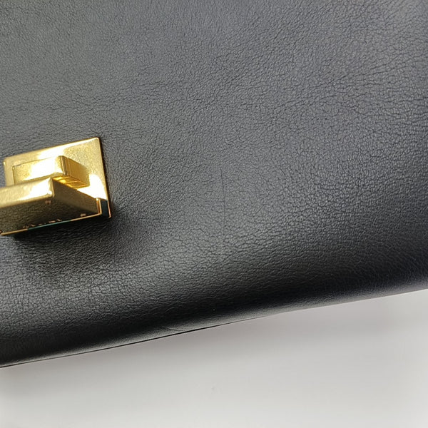 TRAPEZE Small Calfskin Black