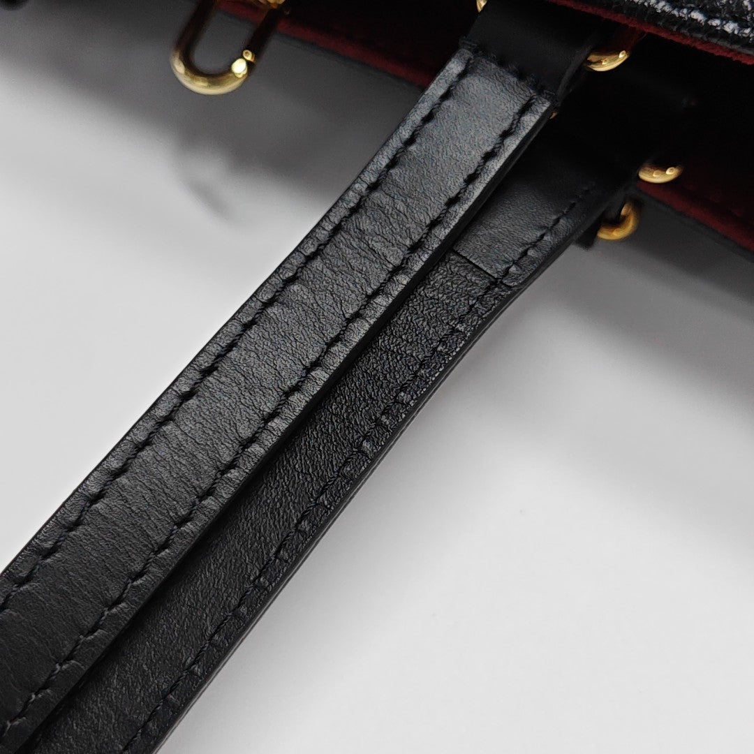 ONTHEGO MM Monogram Calfskin Black