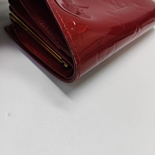 VIENNOIS Patent Leather Red Wallet