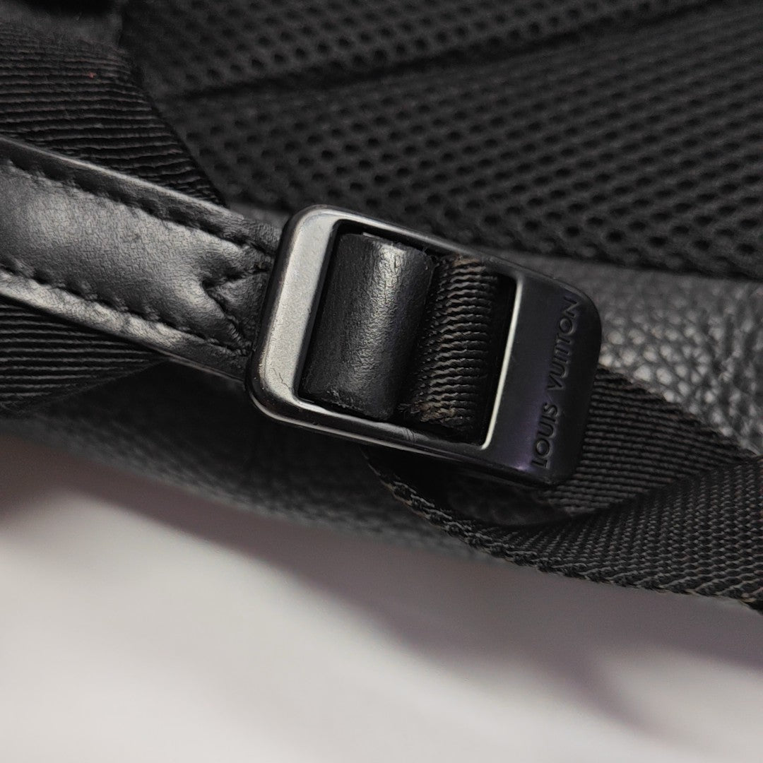 CHRISTOPHER PM Calfskin Black