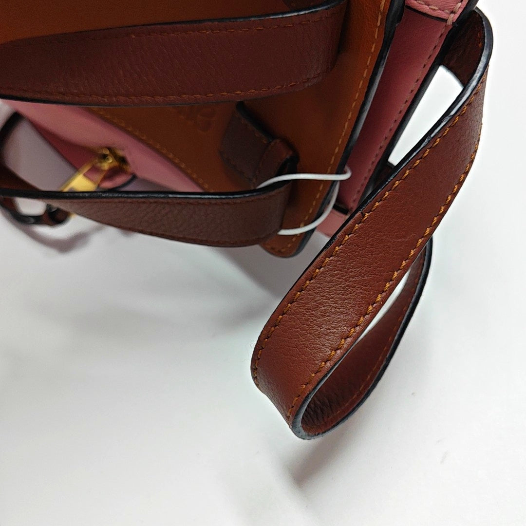 Authenticated pre-owned  Hammock Small Calfskin Pink - Shoulder Bag at Looply
