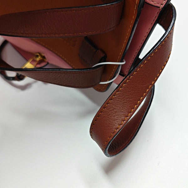 Authenticated pre-owned  Hammock Small Calfskin Pink - Shoulder Bag at Looply