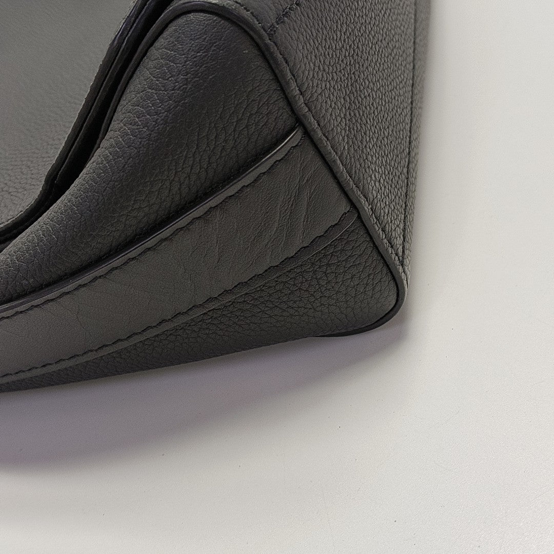 AEROGRAM Calfskin Black