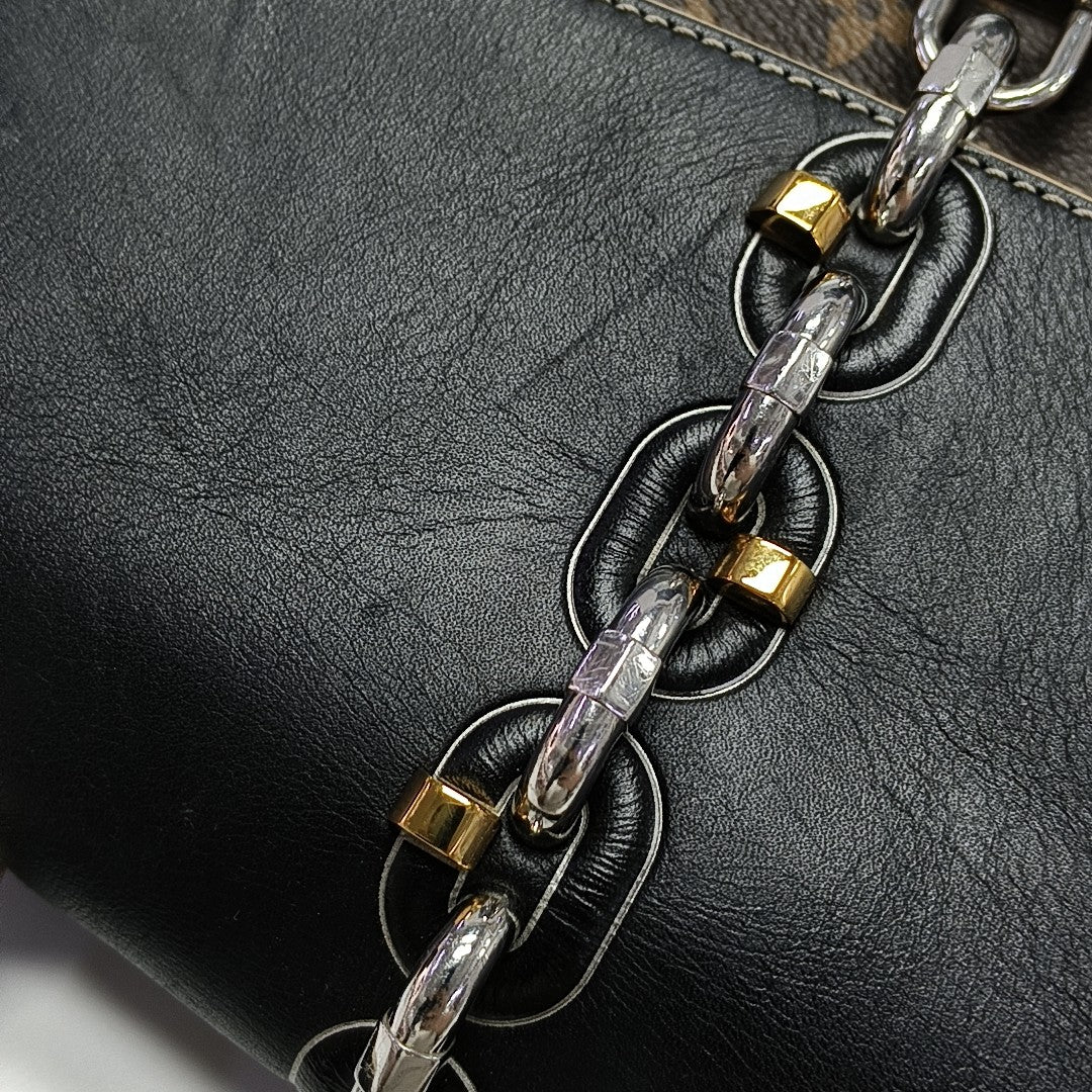 CHAIN IT PM Monogram Coated Canvas Black