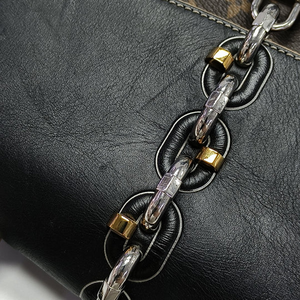 CHAIN IT PM Monogram Coated Canvas Black