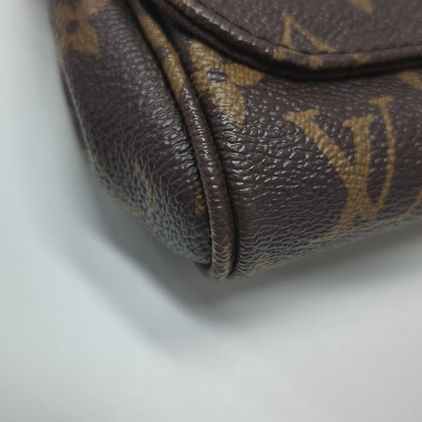 FAVORITE PM Monogram Coated Canvas Brown