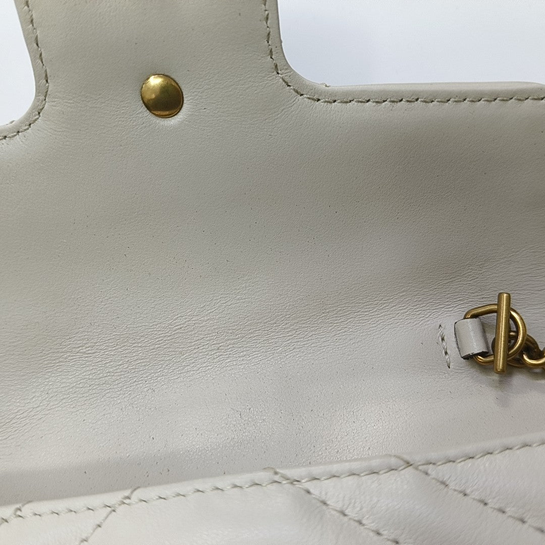 GG Marmont Mini Piel de Becerro Acolchada Blanca
