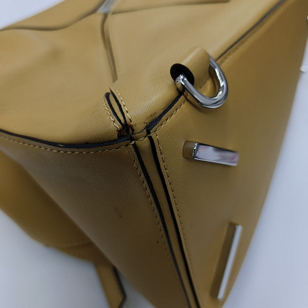 Puzzle Medium Calfskin Yellow