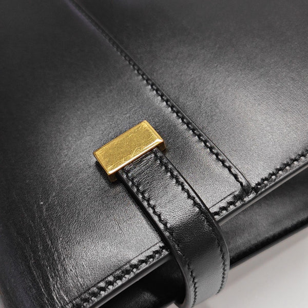 MANHATTAN Small Calfskin Black