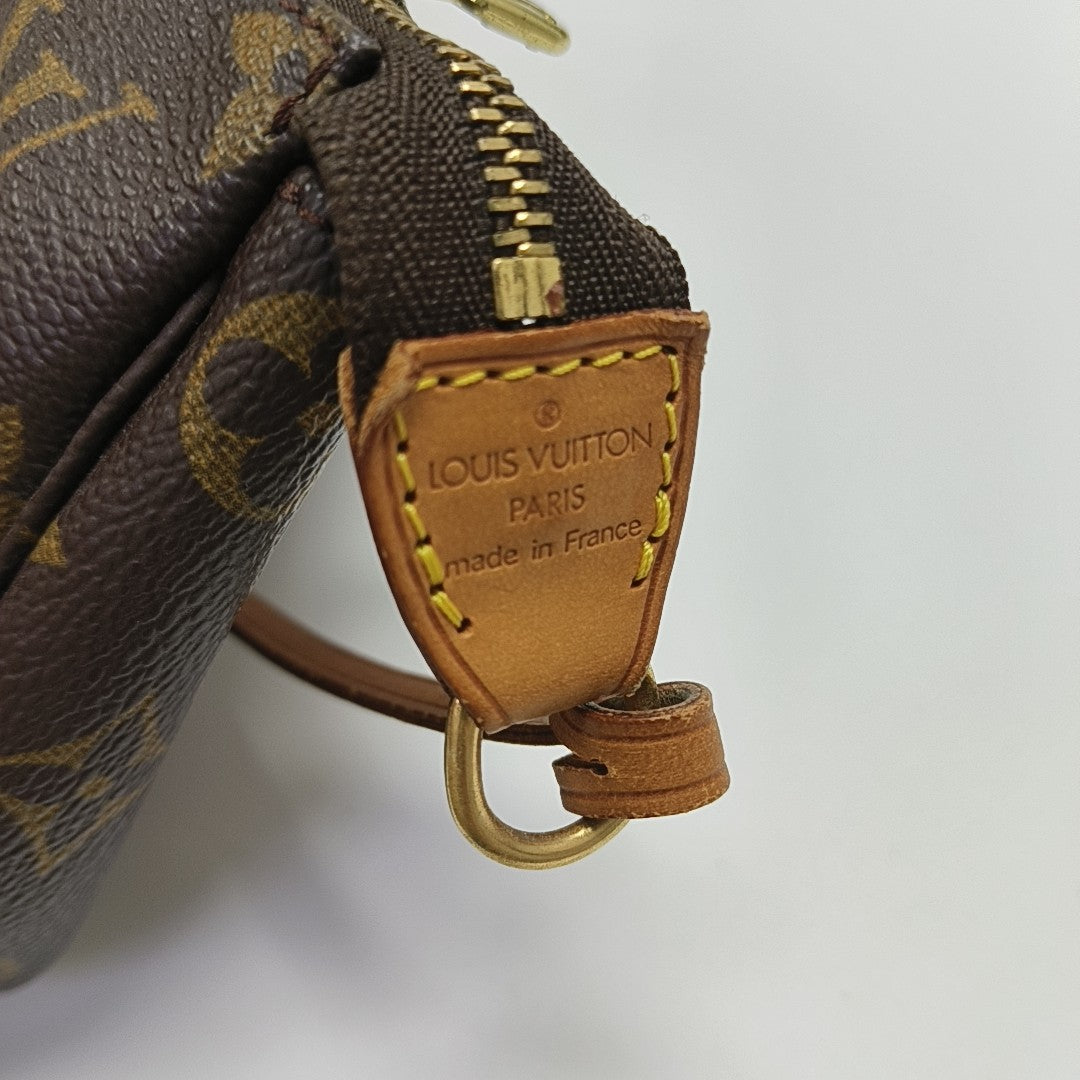 ACCESSOIRES Monogram Coated Canvas Brown