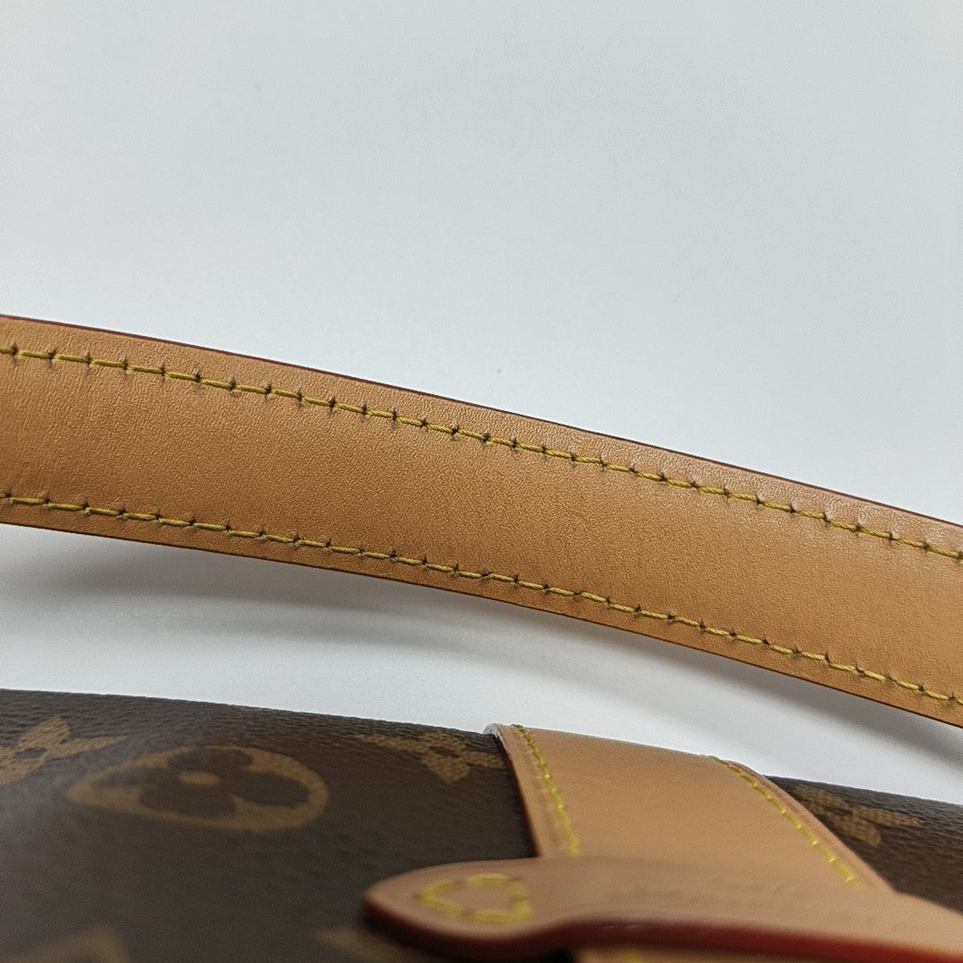 Pochette Mia Monogram Coated Canvas Brown