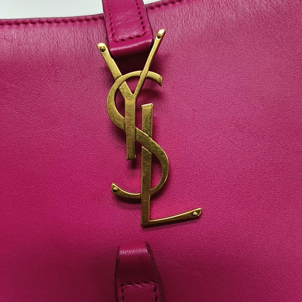 Authenticated pre-owned  LE 5 À 7 Calfskin Pink - Top Handle Bag at Looply