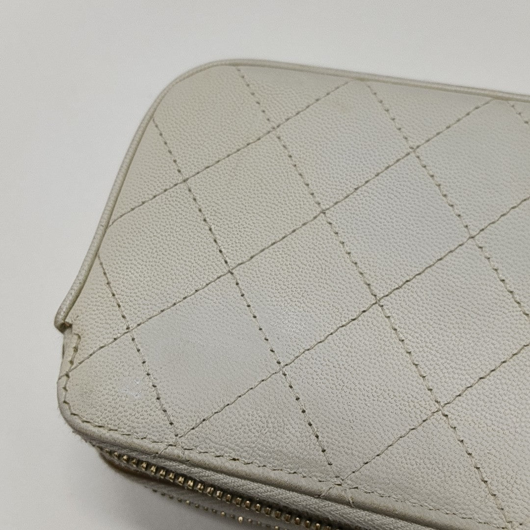 Quilted Lambskin Clutch White
