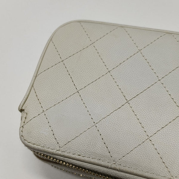 Quilted Lambskin Clutch White
