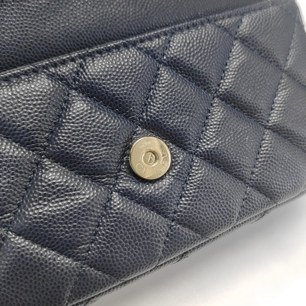 CLASSIC FLAP Mini Quilted Grained Calfskin Blue