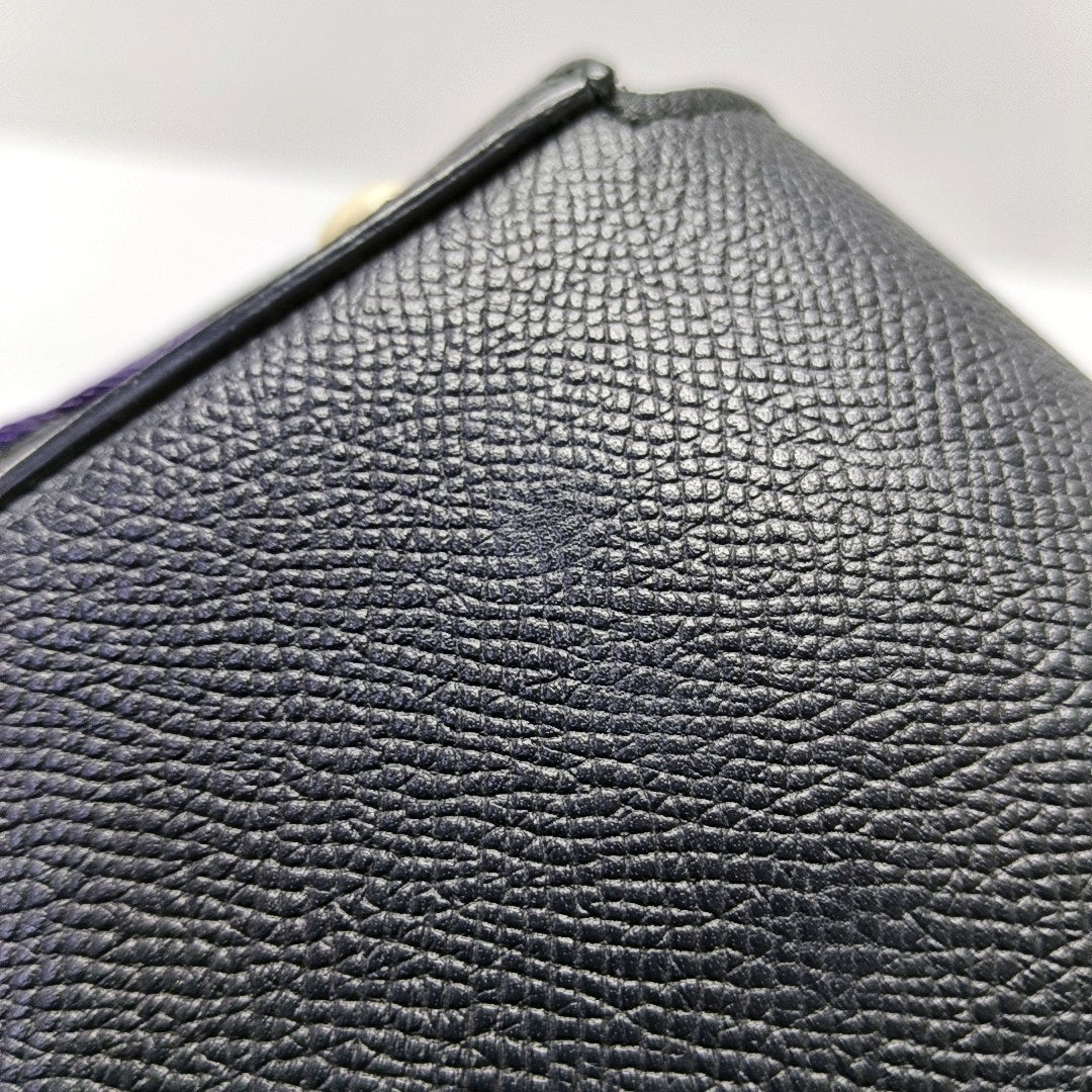 Authenticated pre-owned  Ville Extra Small Calfskin Black - Shoulder Bag at Looply