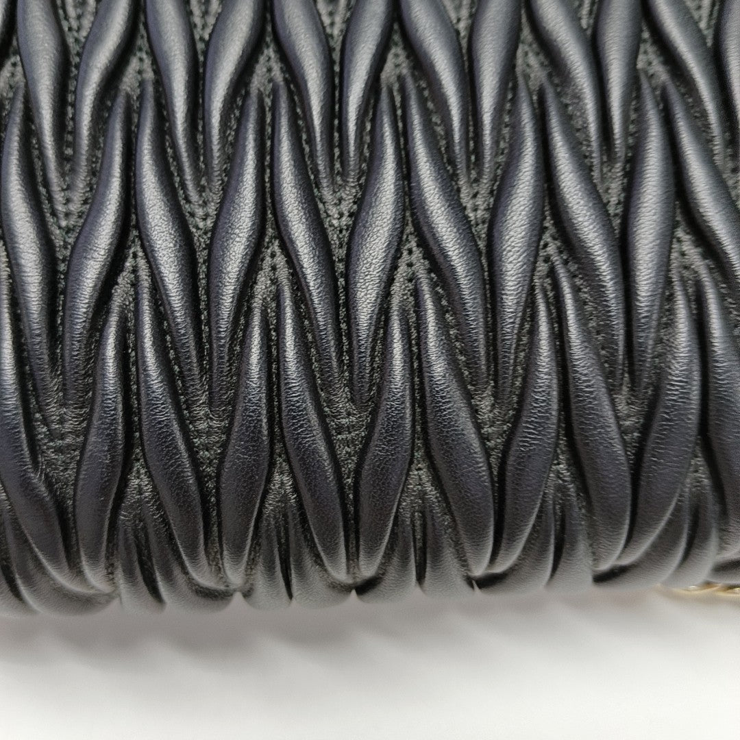 Matelassé Lambskin Black