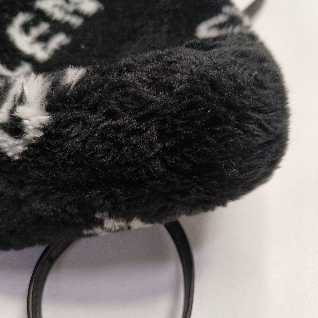 Everyday Fur Black