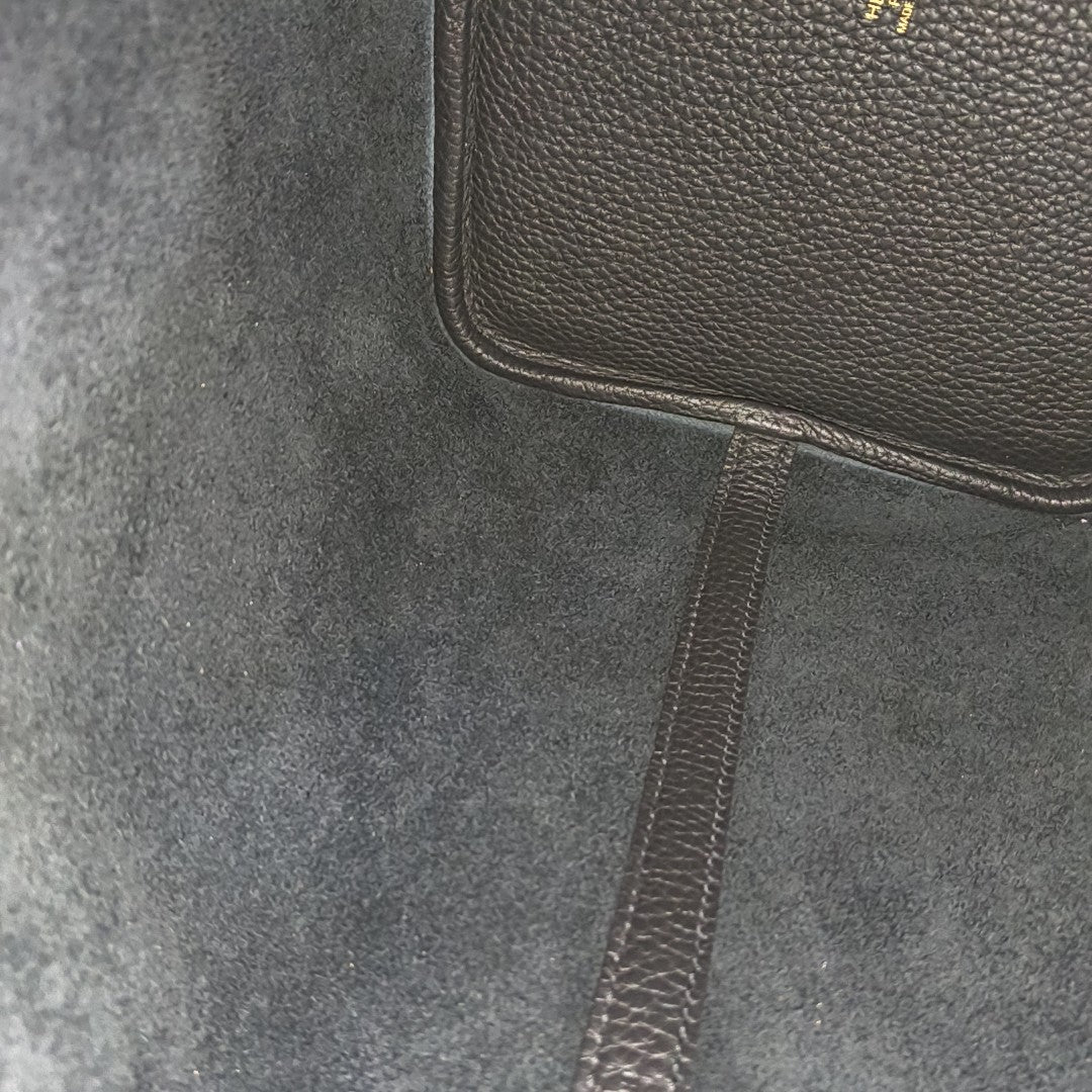 Authenticated pre-owned  Picotin Lock 22 Clemence Black - Bucket Bag at Looply