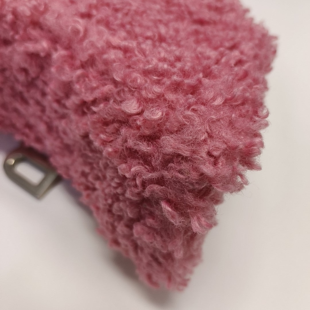 Hourglass Mini Sheepskin Pink