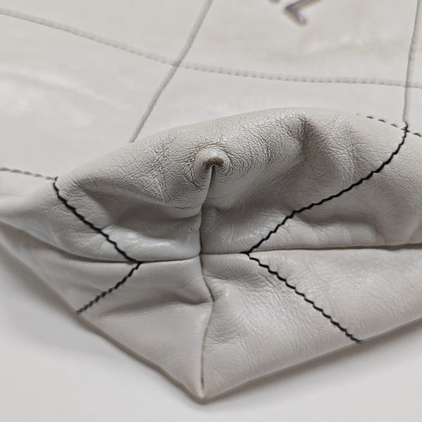 CHANEL 22 Small Quilted Calfskin White