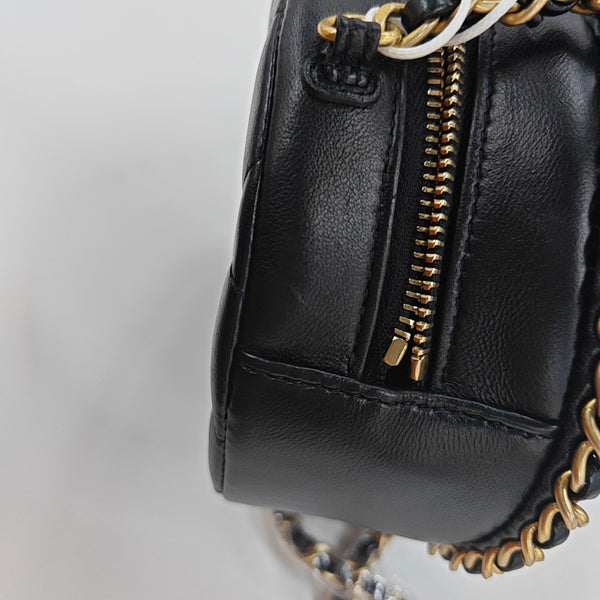 Quilted Lambskin Shoulder Bag Black