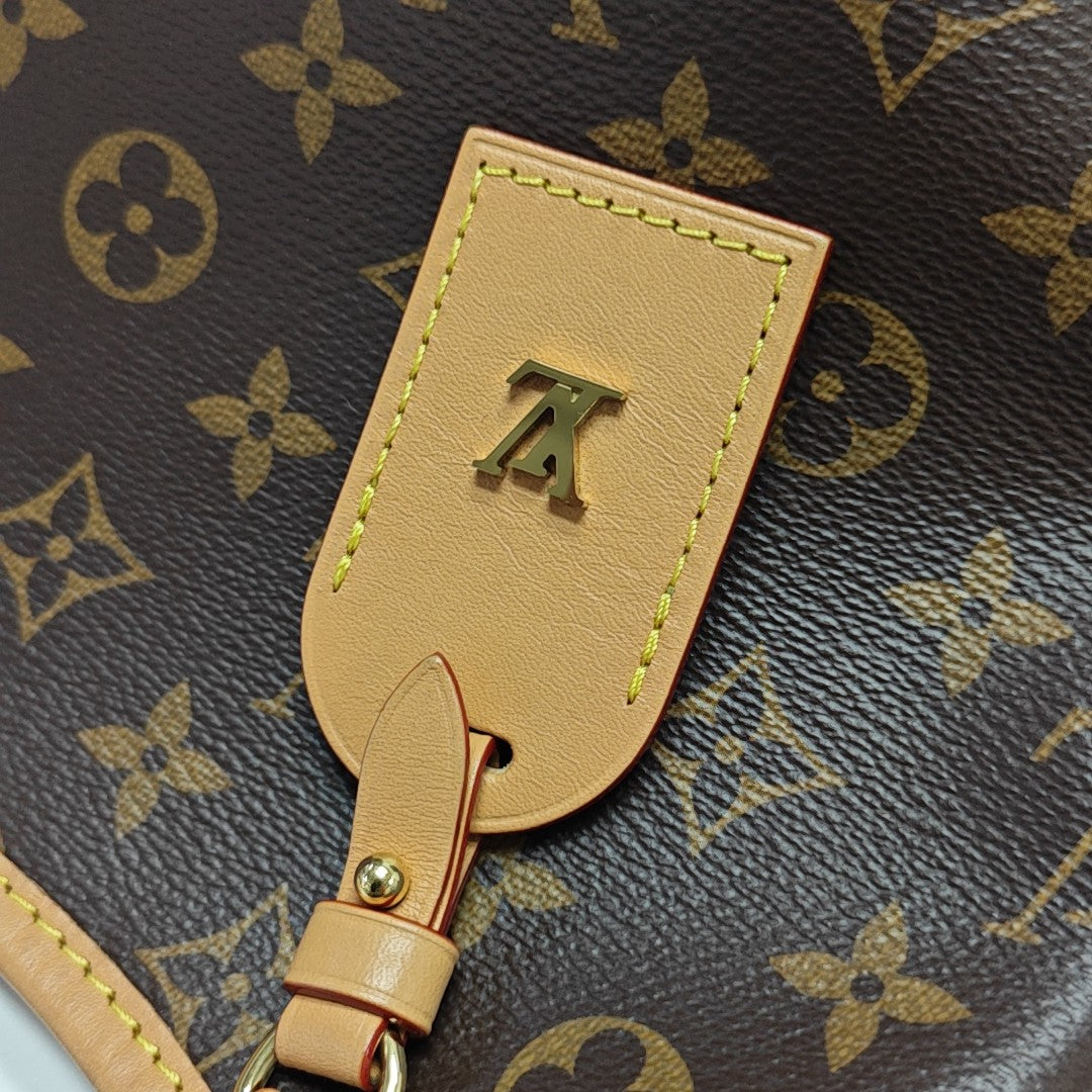 CARRYALL PM Monogram Coated Canvas Brown