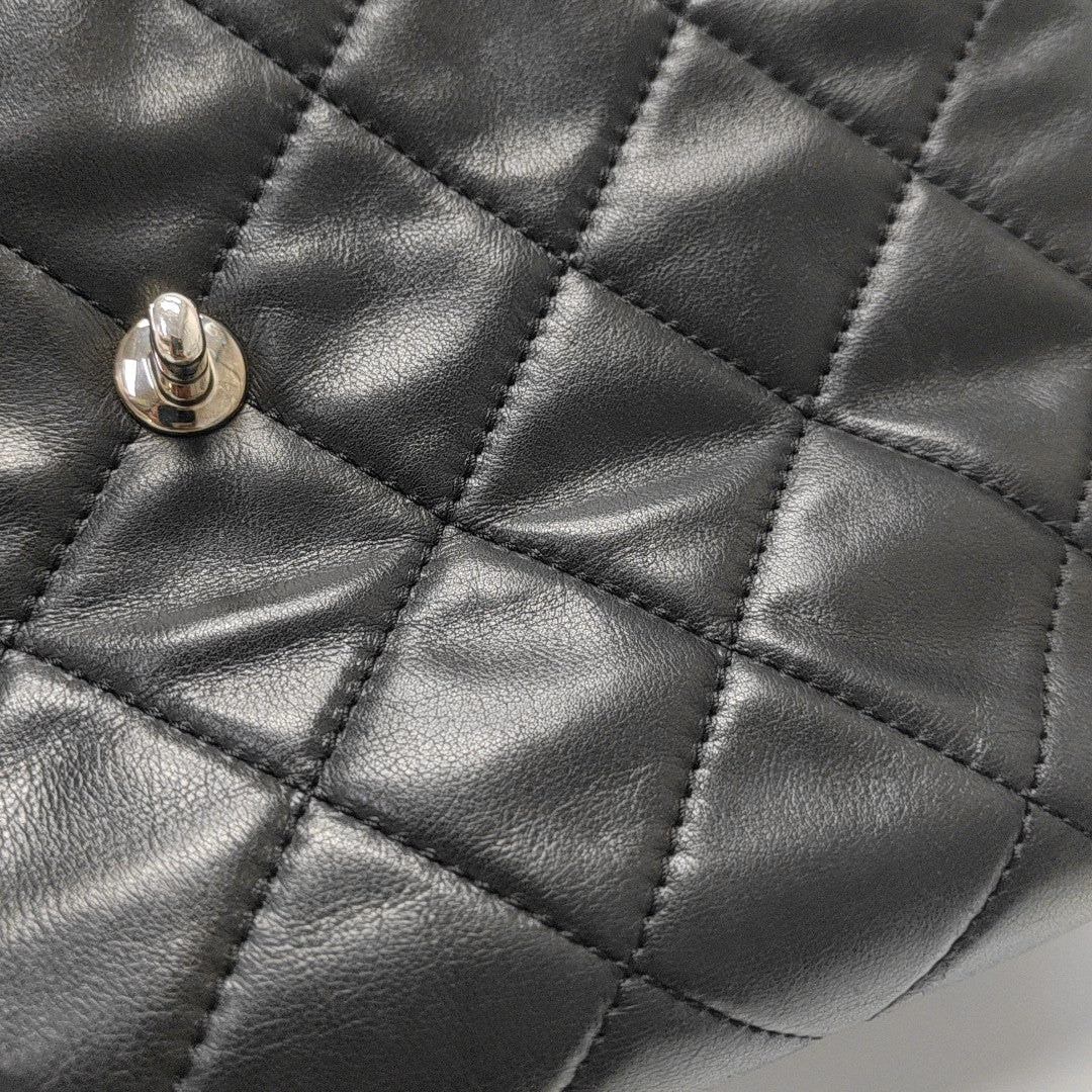 Quilted Calfskin Shoulder Bag Black
