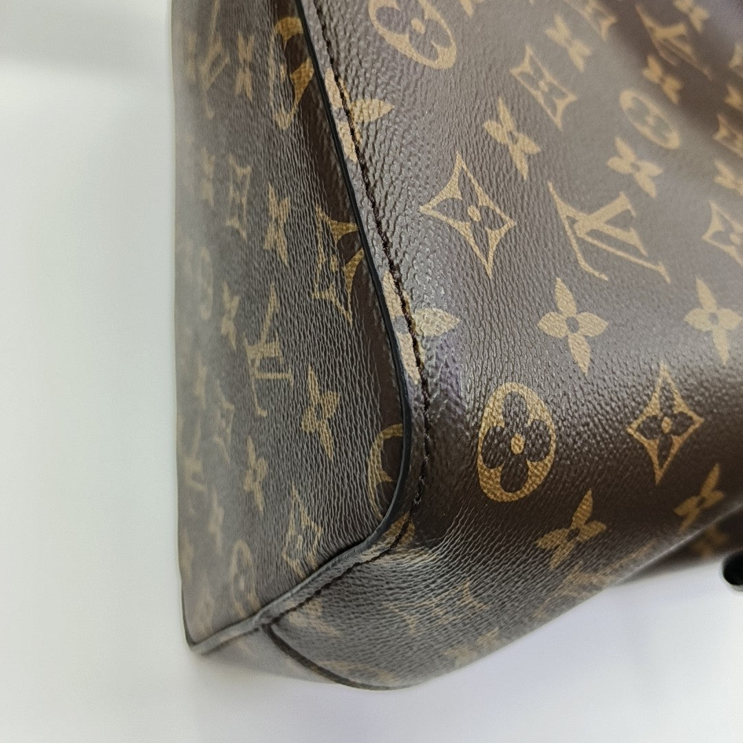 NÉONOÉ MM Monogram Coated Canvas Brown
