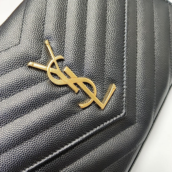 MONOGRAM Medium Chevron Calfskin Black